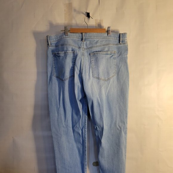 Loft Blue Jeans -- ITEM #1387 - Picture 2 of 2